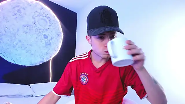 marcuscollins1  online show from 11.16.25