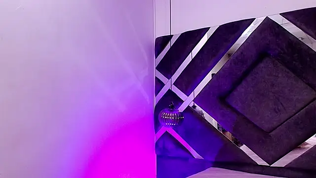 Snapshot of sara_lopee1 chatting on 10.02.25 sara lopee1 online show from 10.02.25