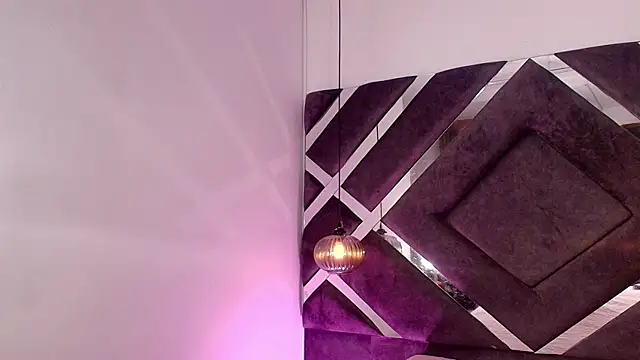 Snapshot of sara_lopee1 chatting on 10.07.25 sara lopee1 online show from 10.07.25