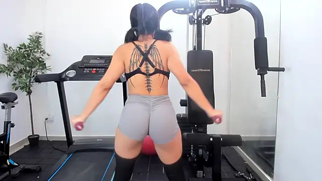 ada sienna online show from 03.13.25