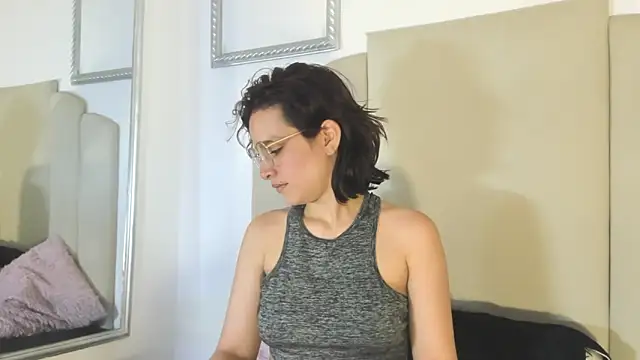 Annyrosee online show from 10.20.25