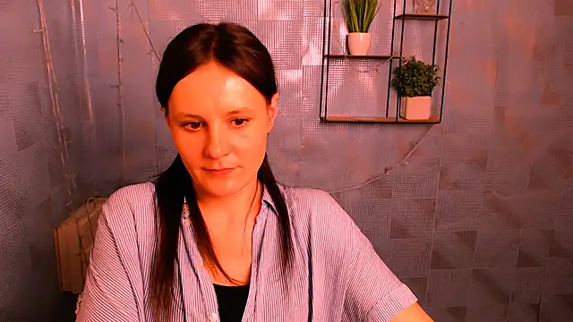 Snapshot of ValeriaHeart_ chatting on 01.31.25 ValeriaHeart online show from 01.31.25