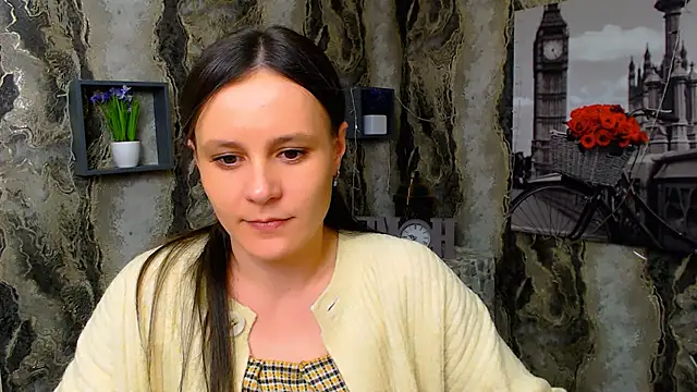 Snapshot of ValeriaHeart_ chatting on 03.05.25 ValeriaHeart online show from 03.05.25