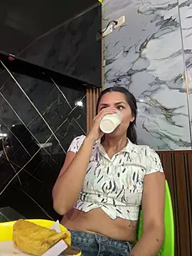 Sofiadelacruz online show from 07.08.26
