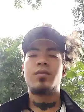 Snapshot of LihanJor_23 chatting on 10.28.25 LihanJor 23 online show from 10.28.25