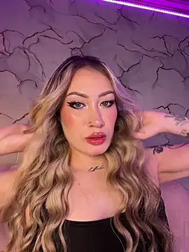 Lally Valencia   online show from 02.16.26