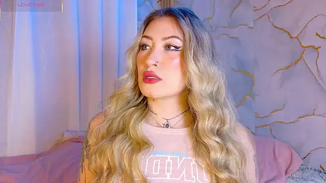 Lally Valencia   online show from 04.02.26