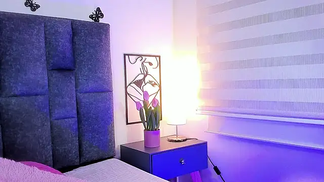 Violetta Ficher online show from 11.13.25