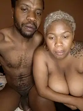 Snapshot of holidtic_justice chatting on 11.16.25 holidtic justice online show from 11.16.25