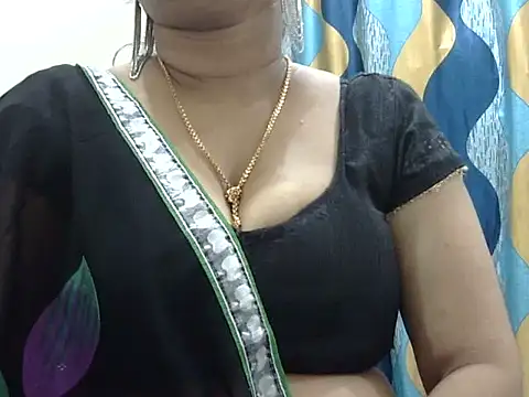 Snapshot of YOUR_RAHI48 chatting on 09.09.25 YOUR RAHI48 online show from 09.09.25