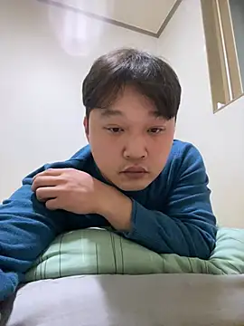 offwhite777 online show from 02.21.25