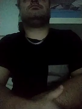 Snapshot of NAvoglia chatting on 10.12.25 NAvoglia online show from 10.12.25