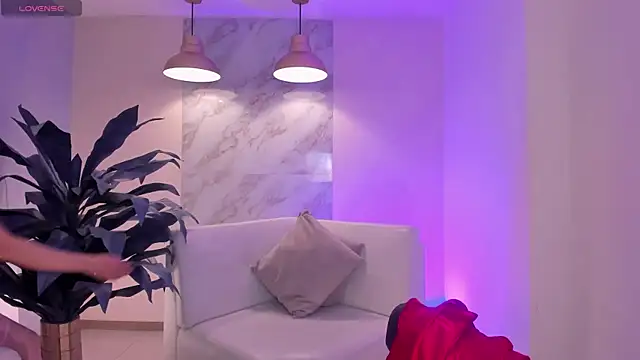 BeccaBaxter online show from 11.06.25