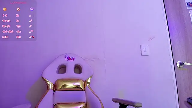 Raichell  online show from 10.05.25