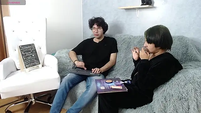 makizenin  online show from 02.06.25