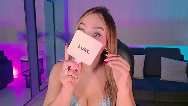 Snapshot of AmaiaHaywood chatting on 10.09.25 AmaiaHaywood online show from 10.09.25