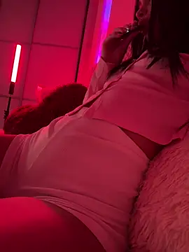 Snapshot of _BbFreya chatting on 02.09.25 BbFreya online show from 02.09.25