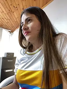 Andrea18 blonde online show from 03.20.25