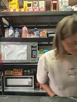 Andrea18 blonde online show from 01.14.26