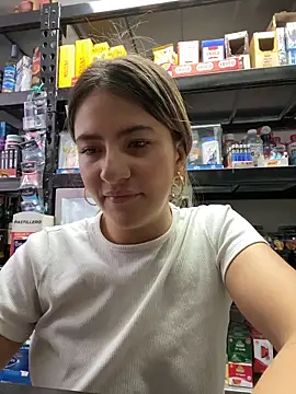 Andrea18 blonde online show from 04.09.26