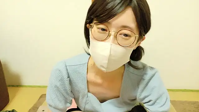 Snapshot of RIO_o0 chatting on 09.13.25 RIO o0 online show from 09.13.25