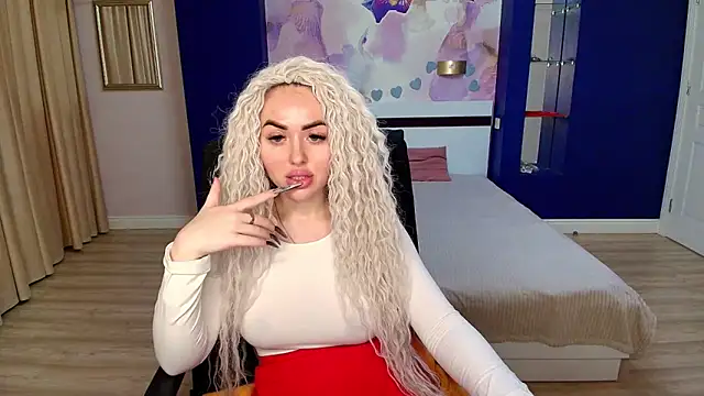 MissisCaty online show from 11.12.25