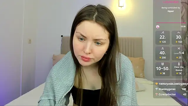 Lora Rosee online show from 02.19.25