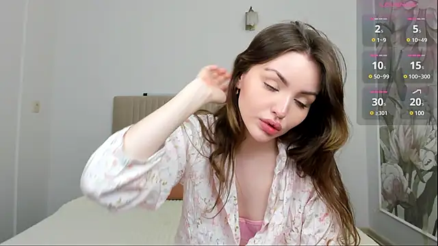 Lora Rosee online show from 02.28.25