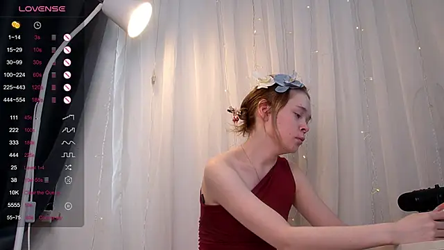 Snapshot of Kellybbface chatting on 06.08.26 Kellybbface online show from 06.08.26