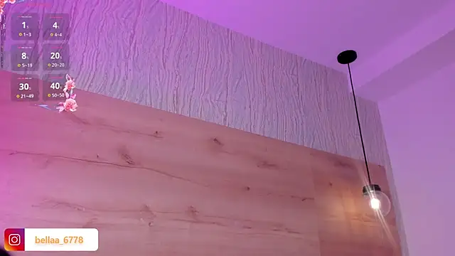 Snapshot of bella_lovers_ chatting on 02.26.26 bella lovers online show from 02.26.26