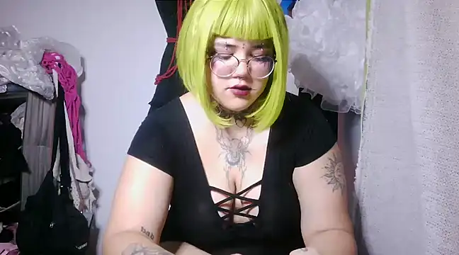 xomimuka online show from 03.13.25