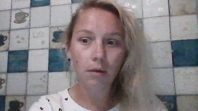 Anna wey online show from 09.19.25