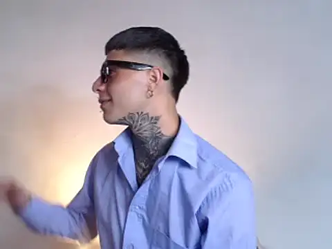 Snapshot of 7_Saturno_7 chatting on 02.18.25 7 Saturno 7 online show from 02.18.25