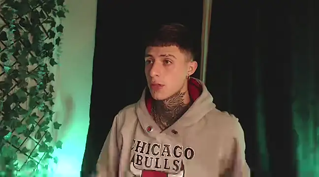 Snapshot of 7_Saturno_7 chatting on 02.23.25 7 Saturno 7 online show from 02.23.25