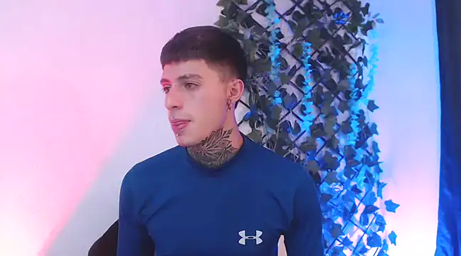 Snapshot of 7_Saturno_7 chatting on 02.25.25 7 Saturno 7 online show from 02.25.25