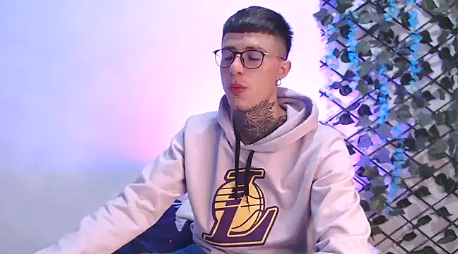 Snapshot of 7_Saturno_7 chatting on 03.05.25 7 Saturno 7 online show from 03.05.25