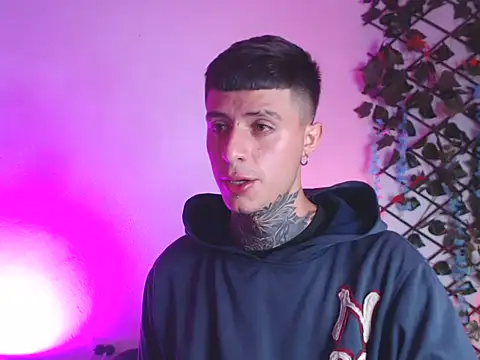 Snapshot of 7_Saturno_7 chatting on 03.07.25 7 Saturno 7 online show from 03.07.25