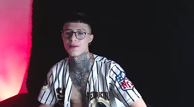 Snapshot of 7_Saturno_7 chatting on 03.07.25 7 Saturno 7 online show from 03.07.25