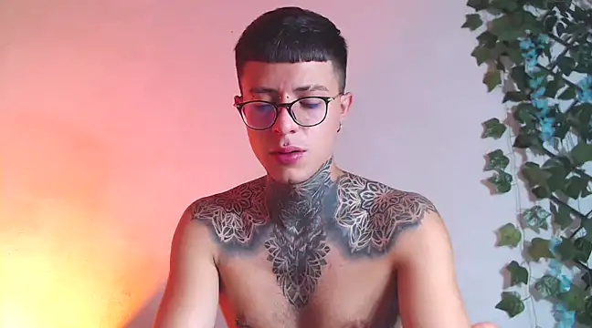 Snapshot of 7_Saturno_7 chatting on 03.13.25 7 Saturno 7 online show from 03.13.25