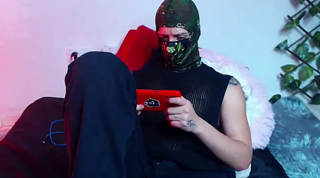 Snapshot of 7_Saturno_7 chatting on 03.22.25 7 Saturno 7 online show from 03.22.25