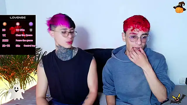 Snapshot of 7_Saturno_7 chatting on 10.28.25 7 Saturno 7 online show from 10.28.25