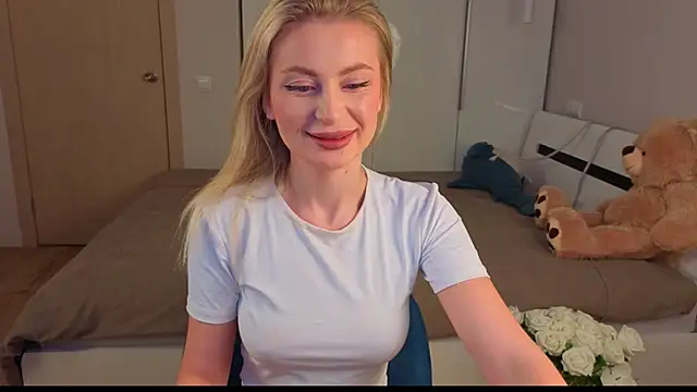 AnitaLamb online show from 11.11.25