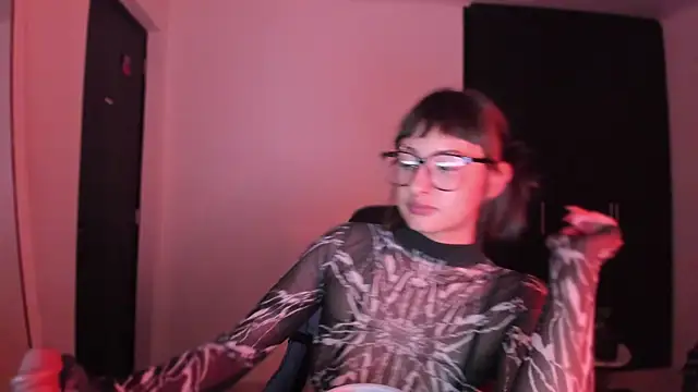 Snapshot of ggor4w33 chatting on 10.05.25 ggor4w33 online show from 10.05.25