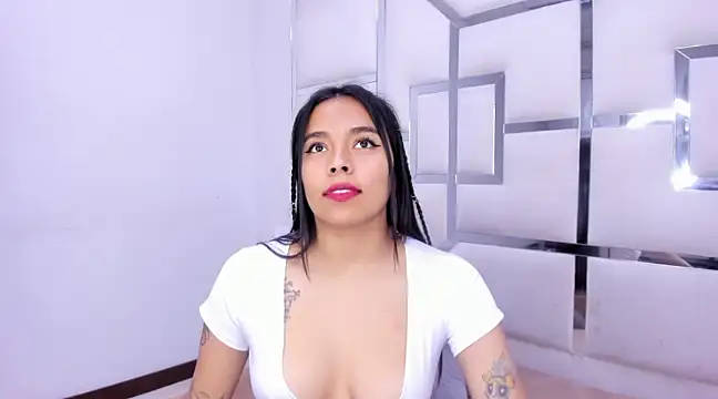 ZoeWan69 online show from 02.09.25