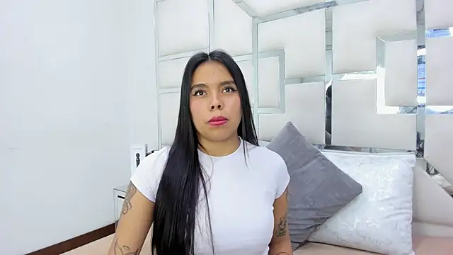 ZoeWan69 online show from 03.21.25