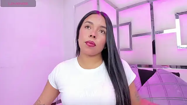 ZoeWan69 online show from 02.18.26