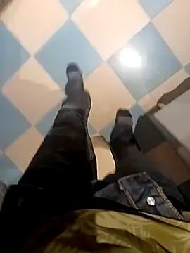 Snapshot of Dam70 chatting on 09.17.25 Dam70 online show from 09.17.25