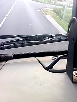 Snapshot of Dam70 chatting on 09.18.25 Dam70 online show from 09.18.25