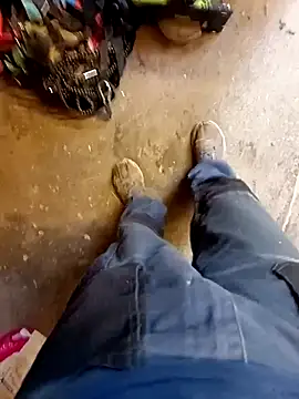 Snapshot of Dam70 chatting on 10.26.25 Dam70 online show from 10.26.25