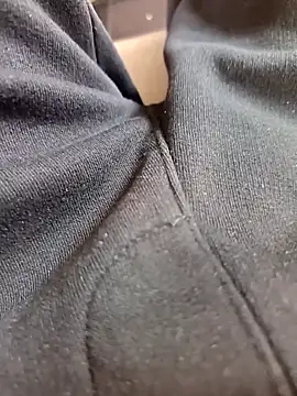 Snapshot of Dam70 chatting on 11.11.25 Dam70 online show from 11.11.25